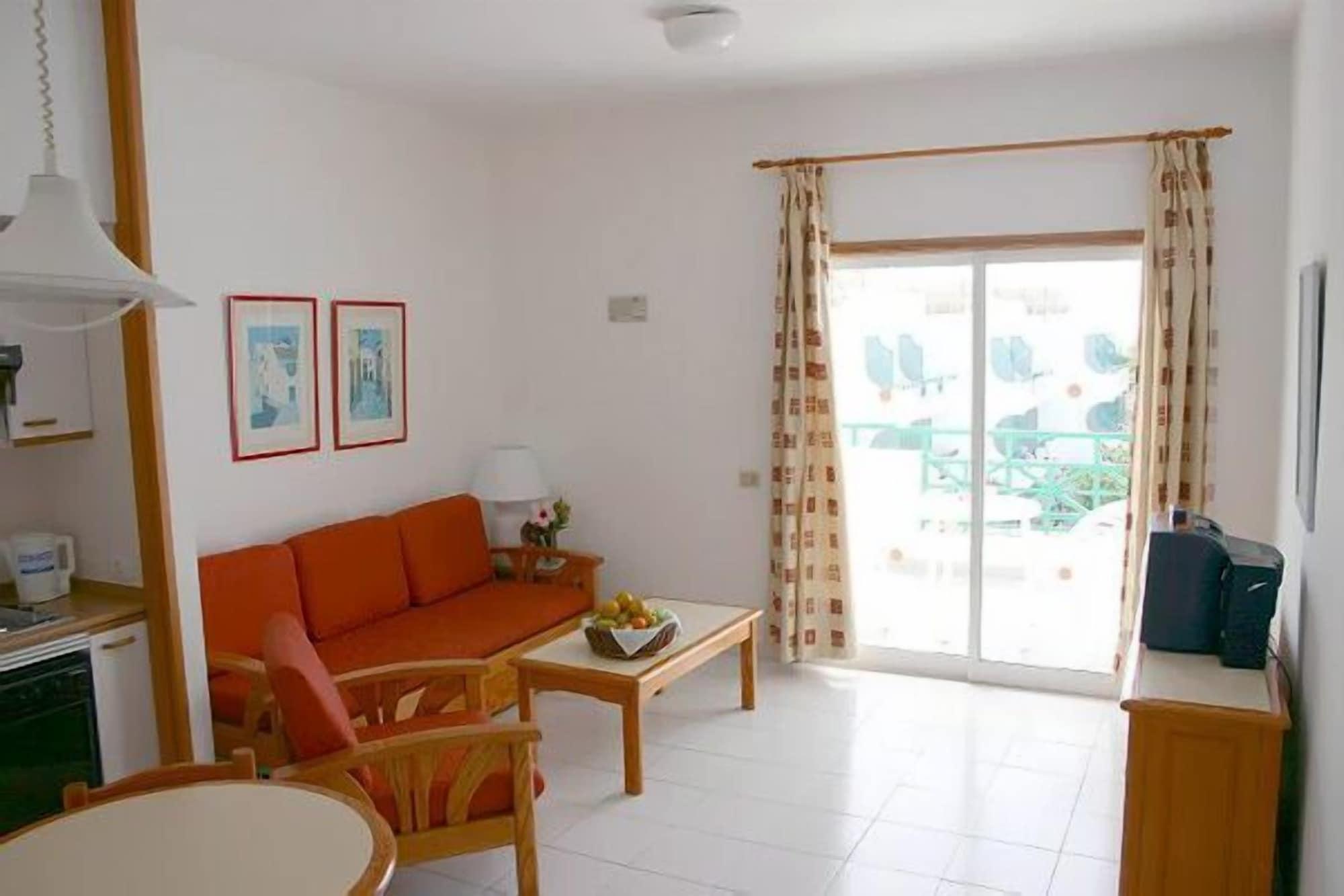 Apartamentos Ficus Costa Teguise Eksteriør billede