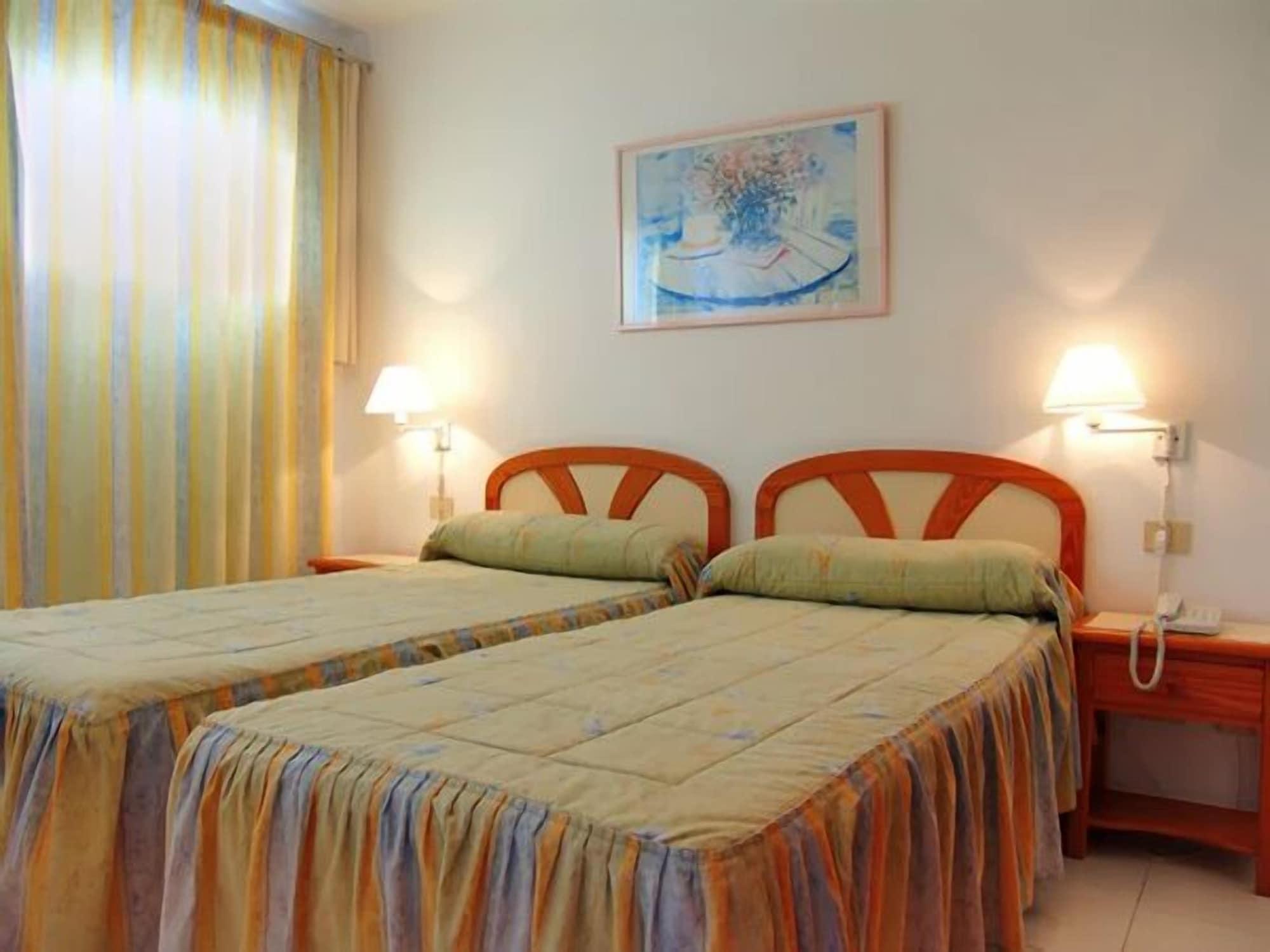 Apartamentos Ficus Costa Teguise Eksteriør billede