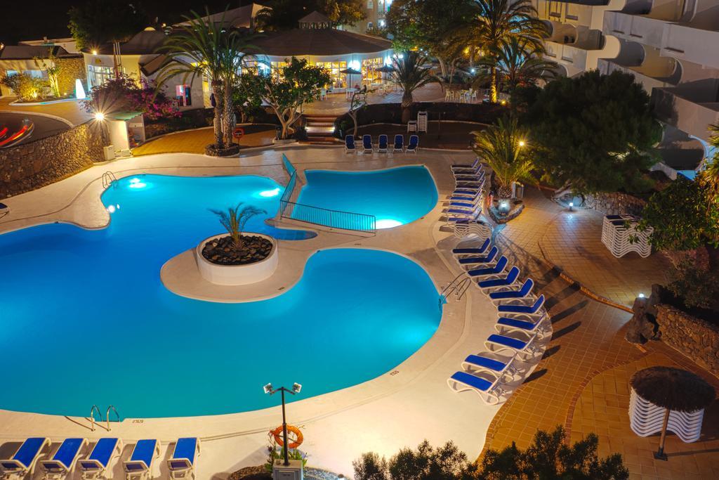 Apartamentos Ficus Costa Teguise Eksteriør billede
